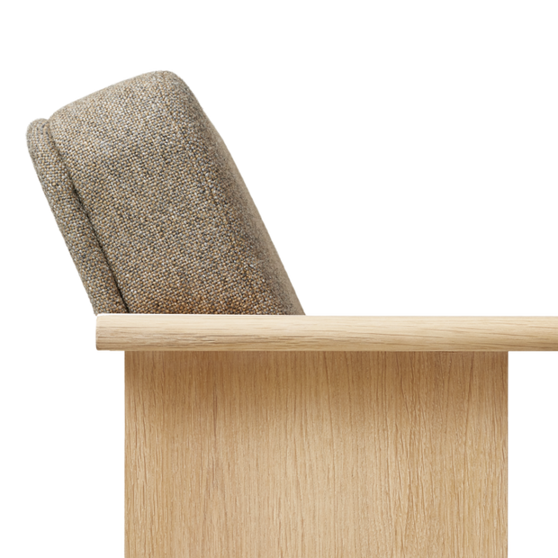 Form & Refine Block Lounge Chair, White Oak Hallingdal 65