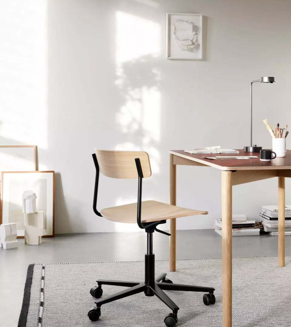 TAKT Cross Task Chair