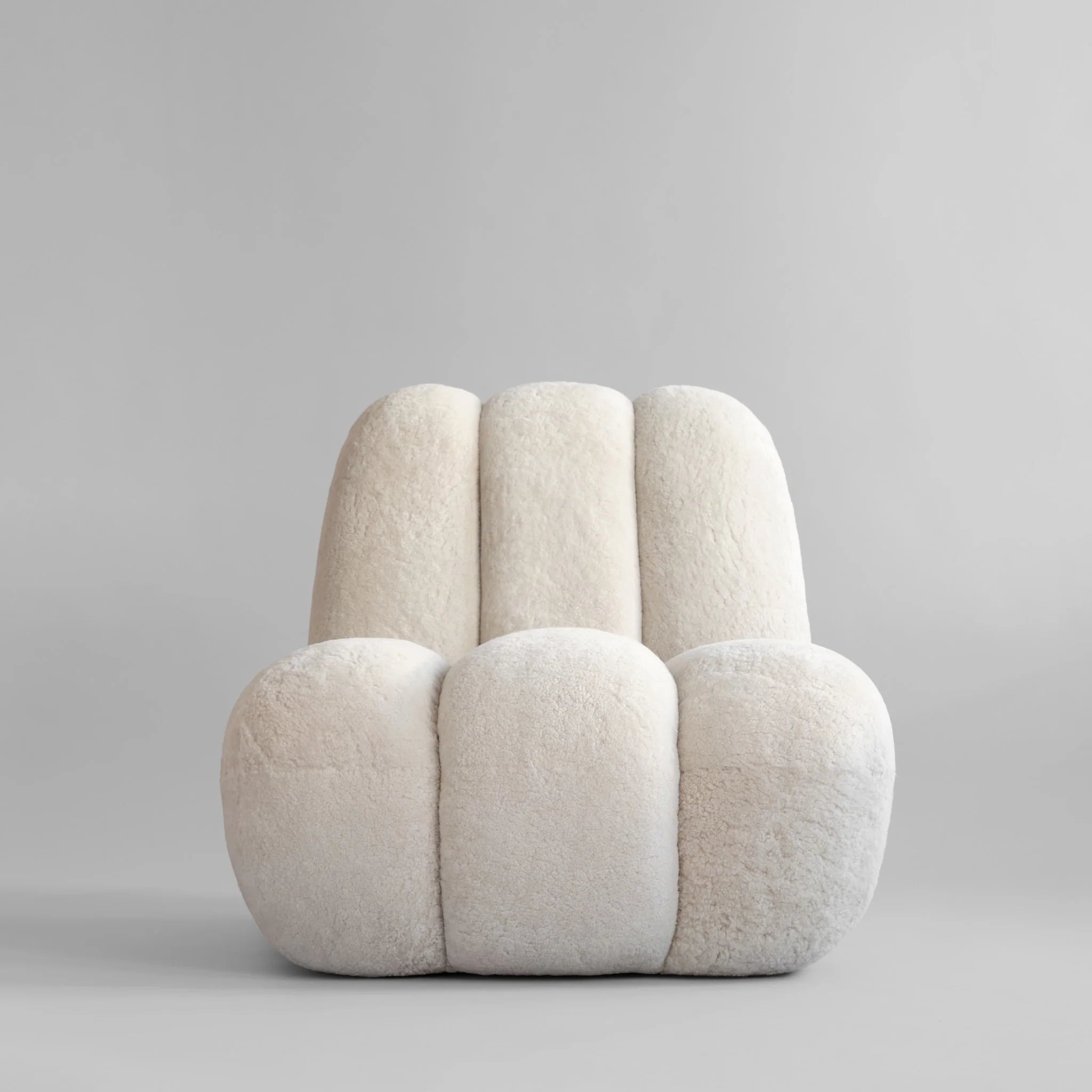 101 Copenhagen Toe Chair - Sandshell (Sheepskin)