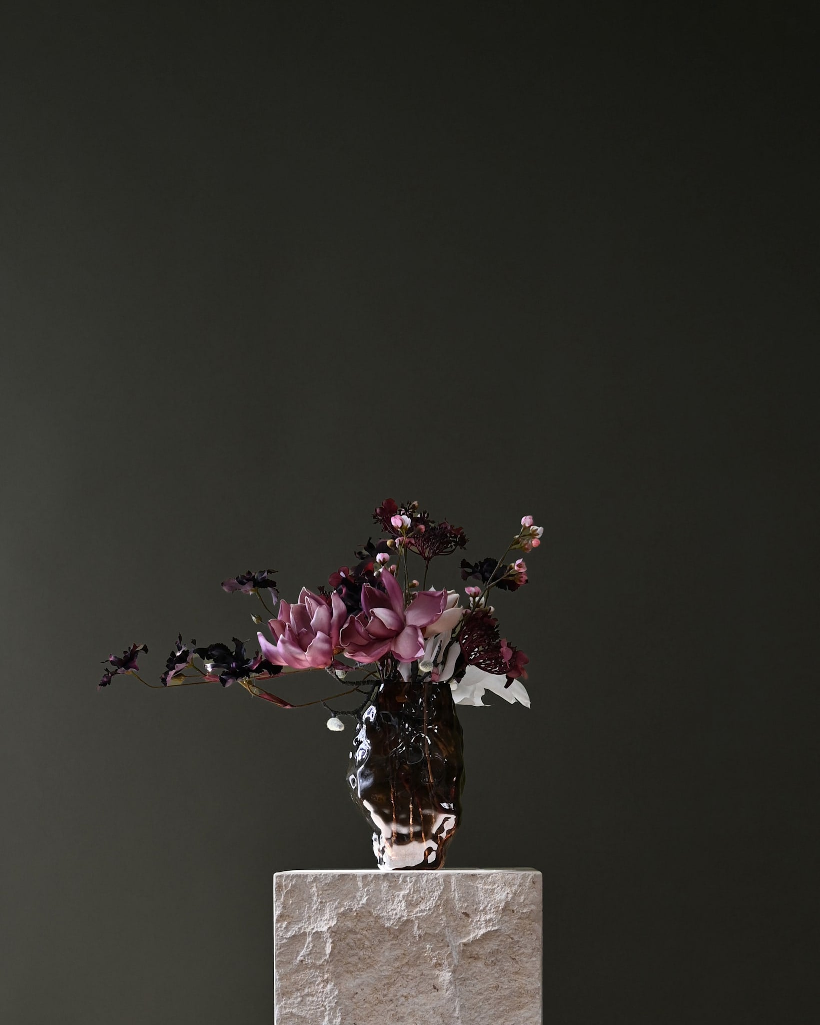 101 Copenhagen - Katachi Vase, Mini - Smoked Forest - Vase