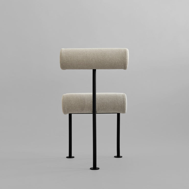 101 Copenhagen - Hiro Dining Chair, Black Frame - Sand (8047-2) - Dining Chair