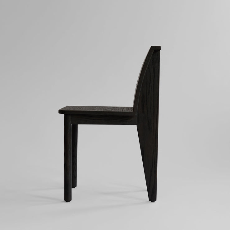 101 Copenhagen - Brutus Slim Dining Chair - Coffee Black Oak - Dining Chair