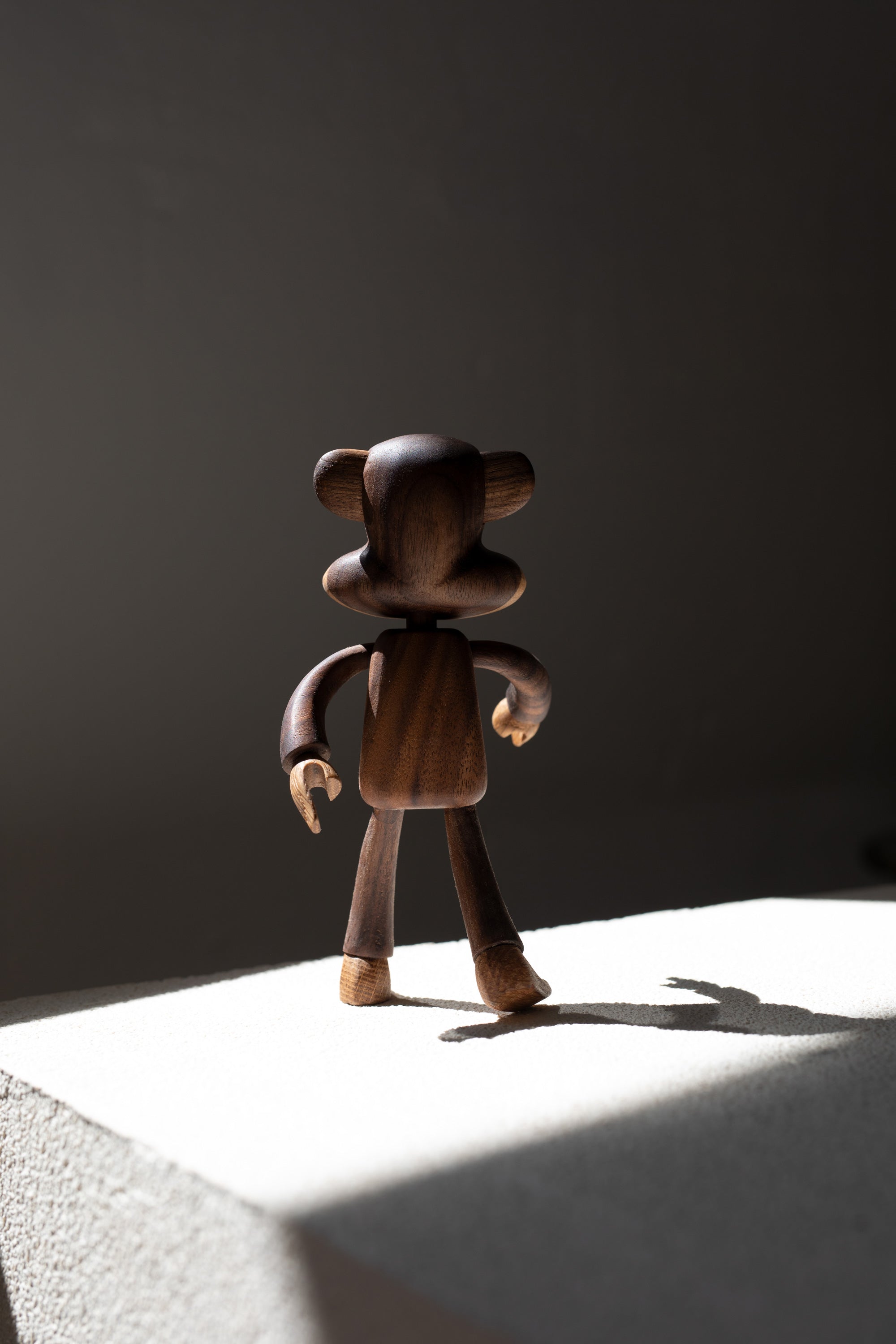 Boyhood Julius The Monkey – NORMODE