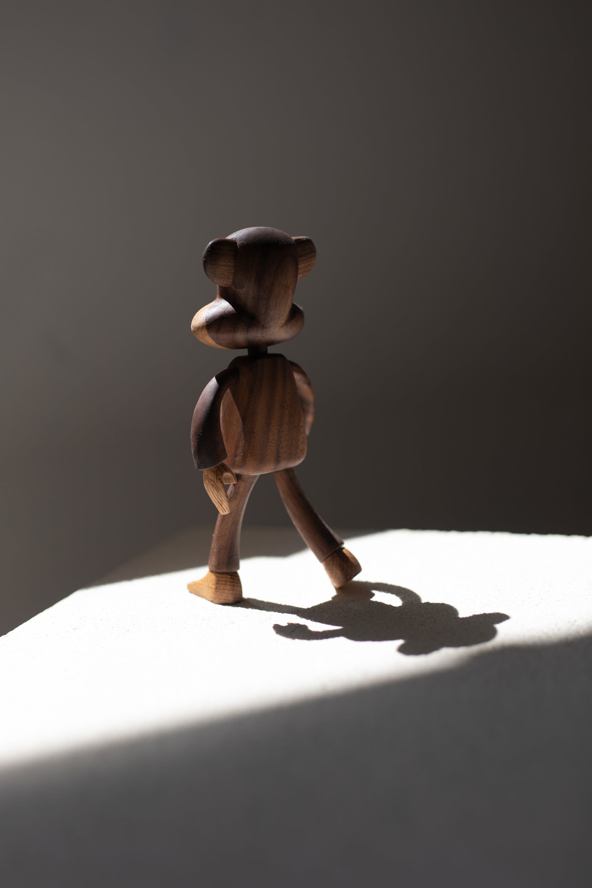 Boyhood Julius The Monkey – NORMODE