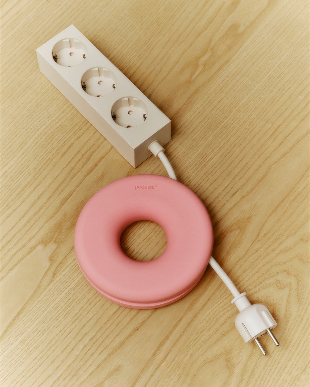 Pedestal Cable Bagel - Bubble Gum