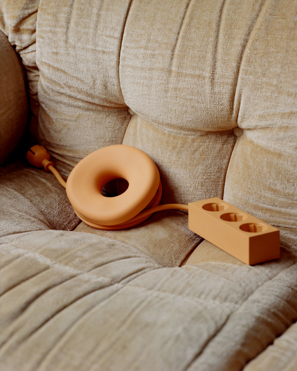 Pedestal Cable Bagel - Apricot