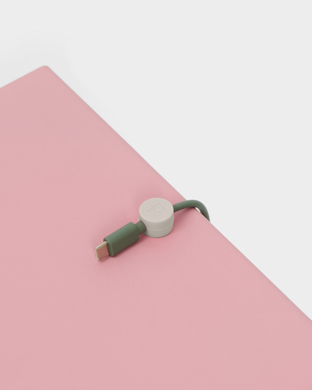Pedestal Cable Clips - Oat
