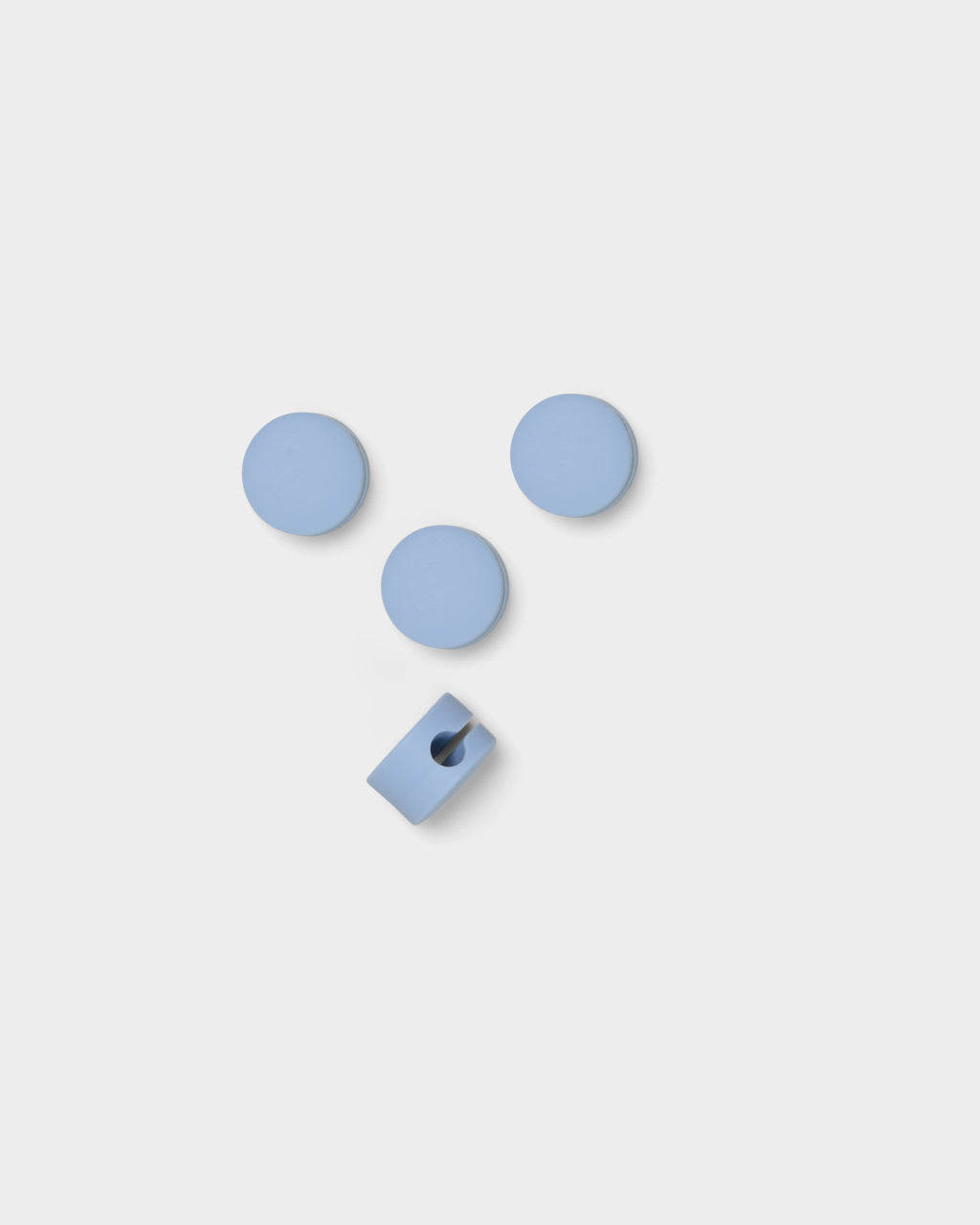 Pedestal Cable Dots - Powder Blue