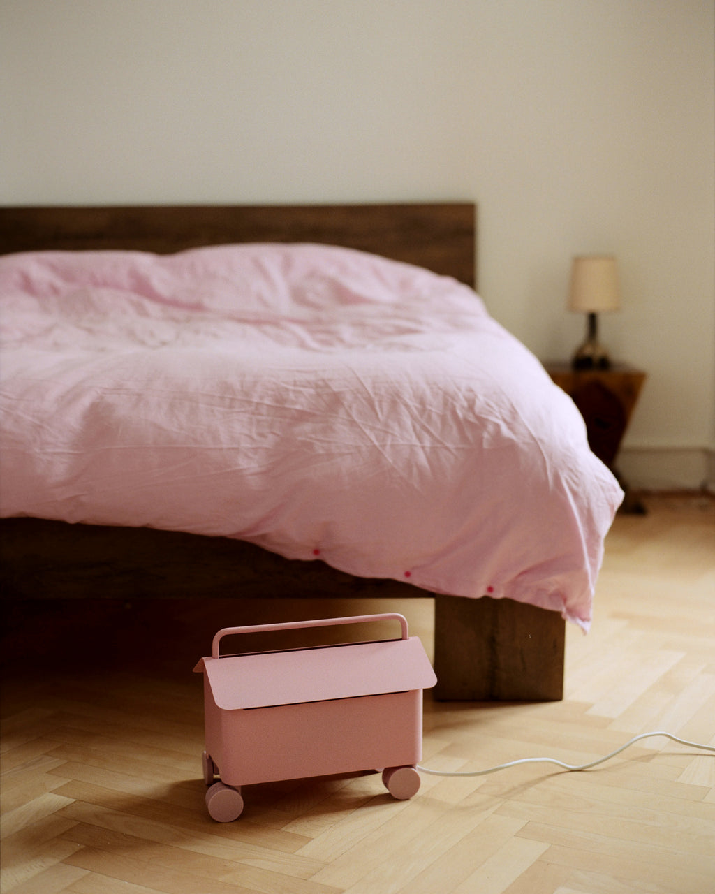 Pedestal Cable Villa - Bubble Gum