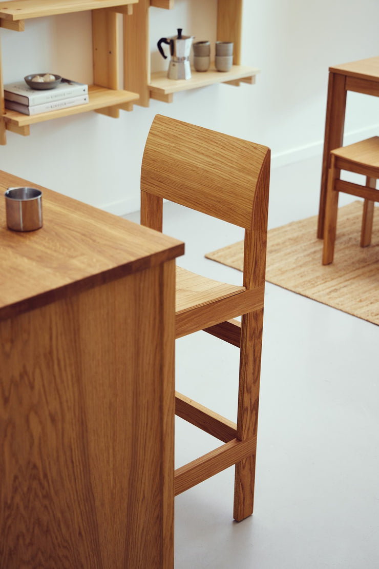 Form & Refine Sonder Bar Chair 65, Oak
