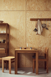 Form & Refine Element Table 70×70, Oak