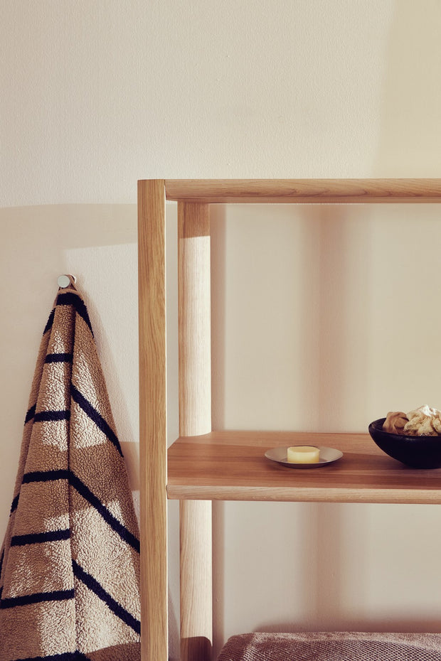Form & Refine Leaf Shelf 0.5×5, White Oak