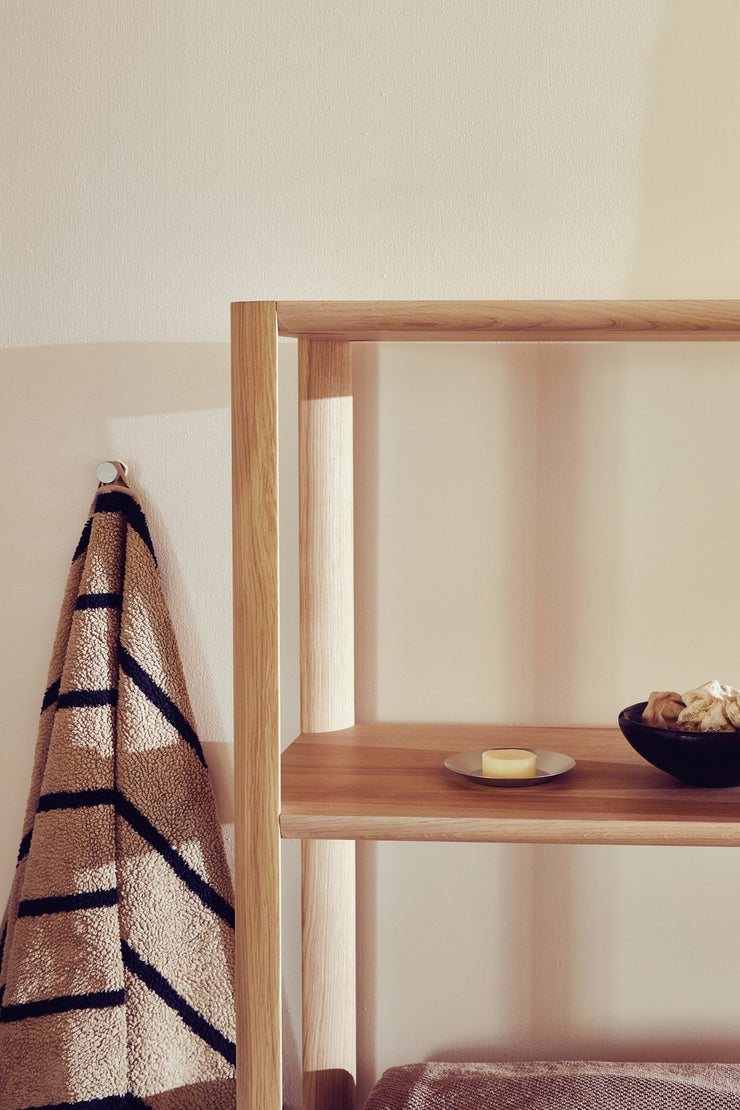 Form & Refine Leaf Shelf 0.5×5, White Oak
