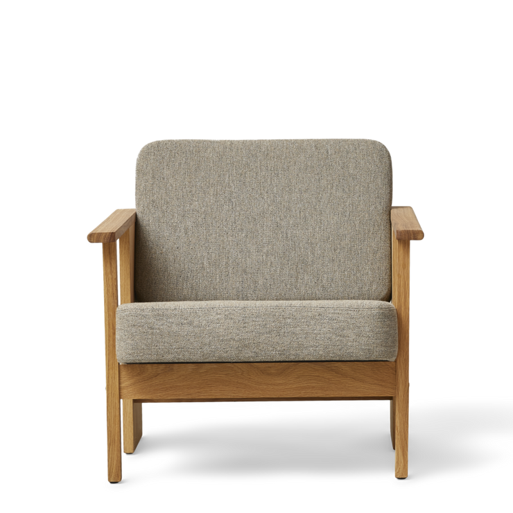 Form & Refine Block Lounge Chair, Oak Hallingdal 65