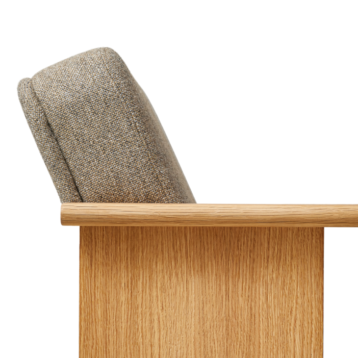 Form & Refine Block Lounge Chair, Oak Hallingdal 65-227