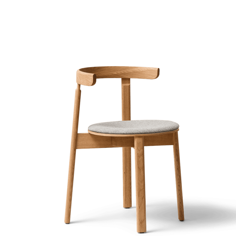 Form & Refine Lunar Chair, Oak Hallingdal 65