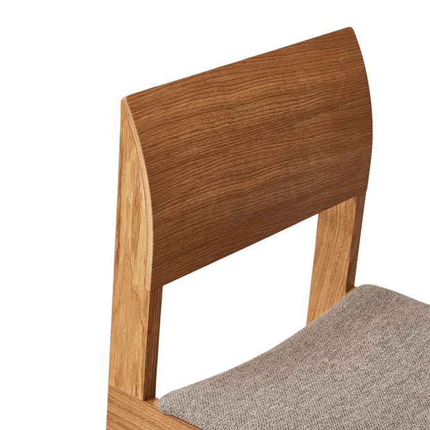 Form & Refine Sonder Chair, Oak Hallingdal