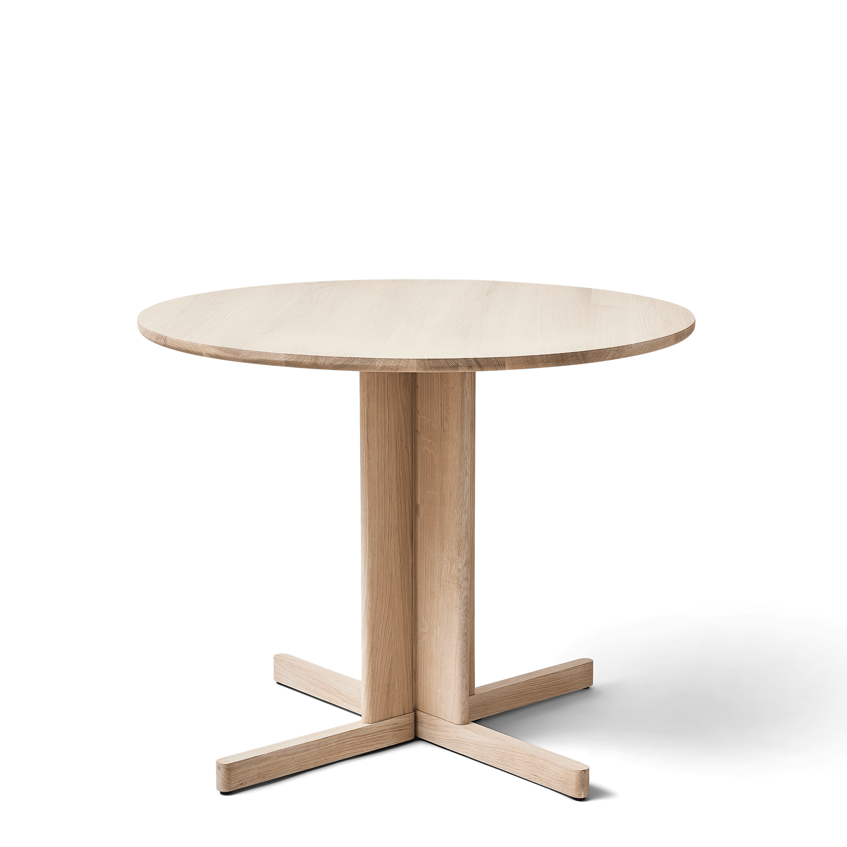 Form & Refine Trefoil Round Table Ø90, White Oak