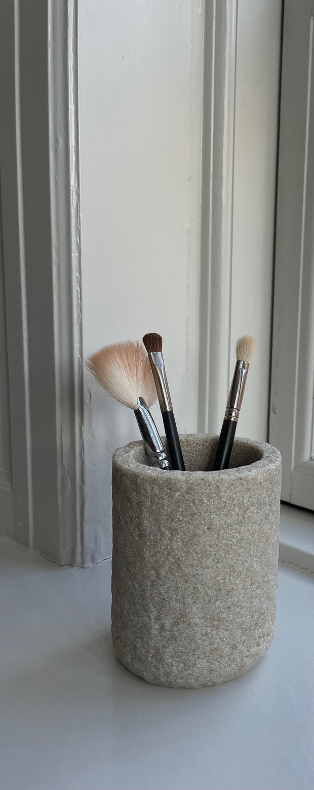 Humdakin Sandstone Toothbrush Mug
