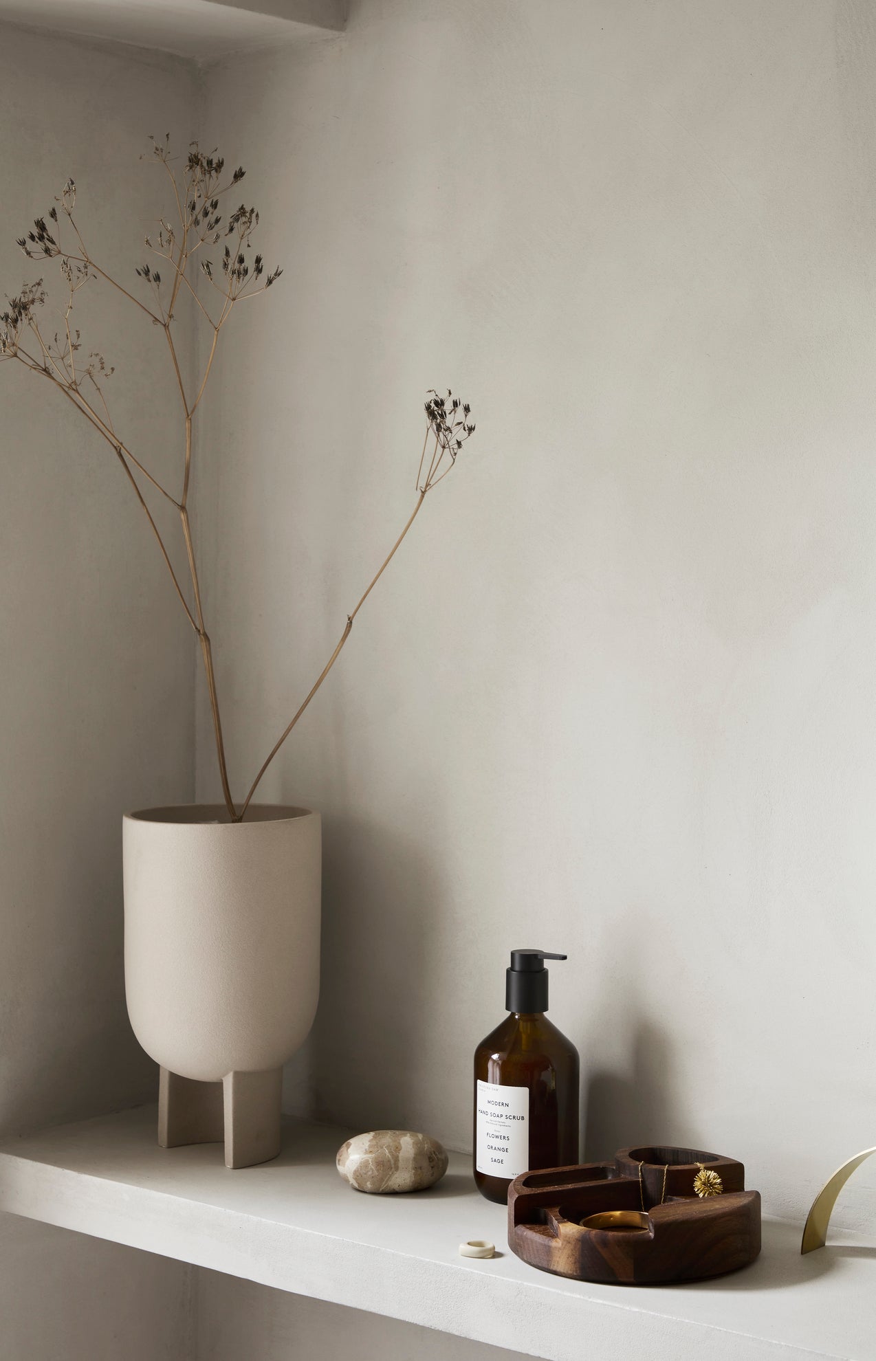 Kristina Dam Studio Serene Flowerpot, Sand Engobe, Medium