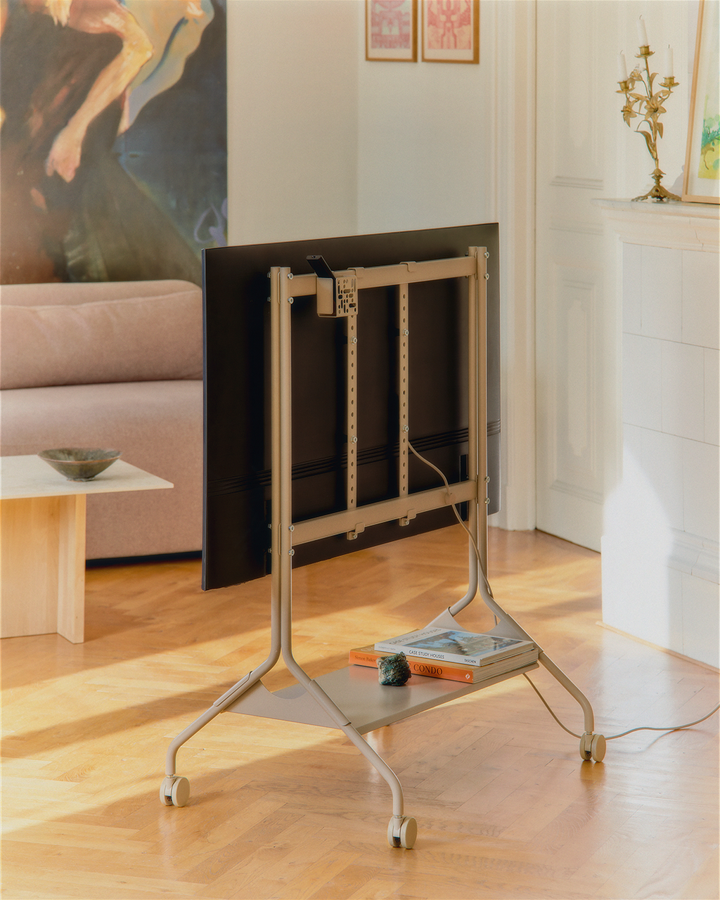 Pedestal Moon Rollin' Tall - Oat