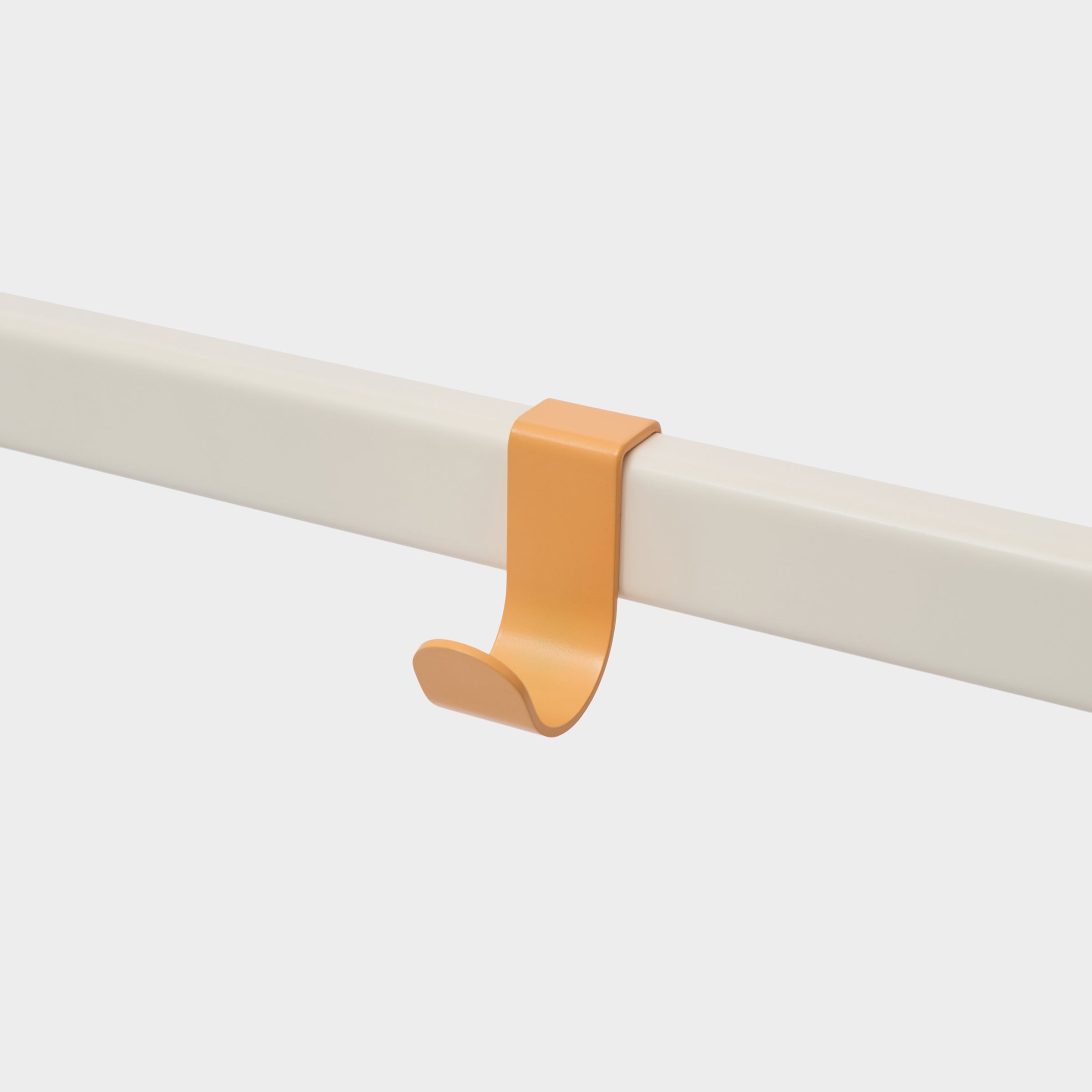 Pedestal Hook Mount - Apricot