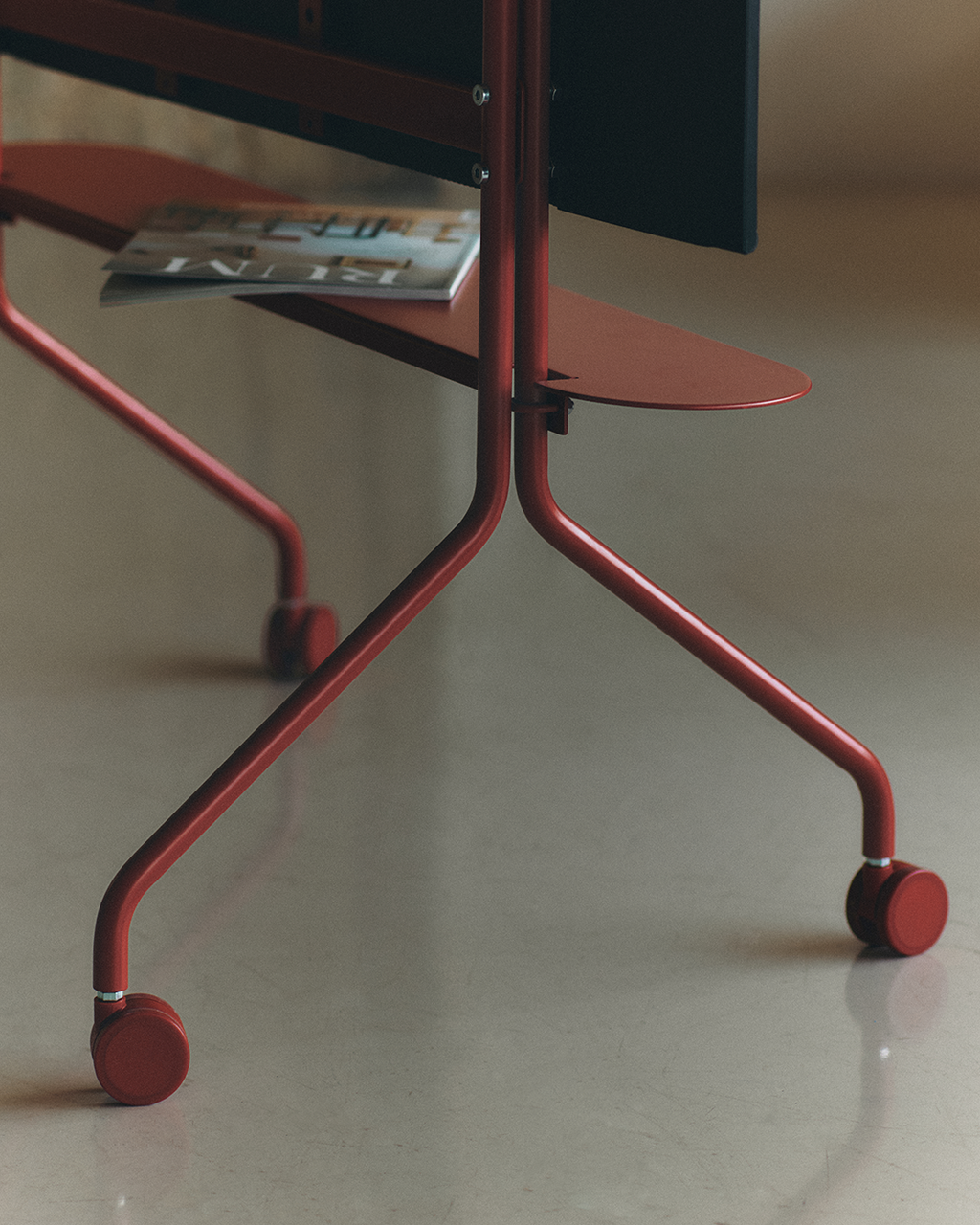 Pedestal Pipe Shelf - Burnin' Red