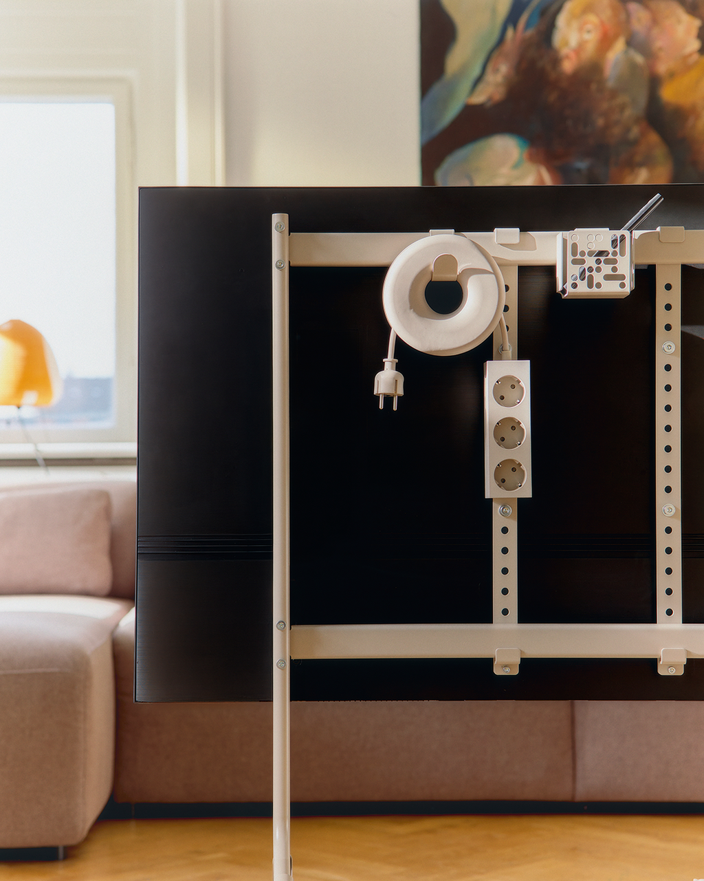 Pedestal Remote Box Mount - Oat