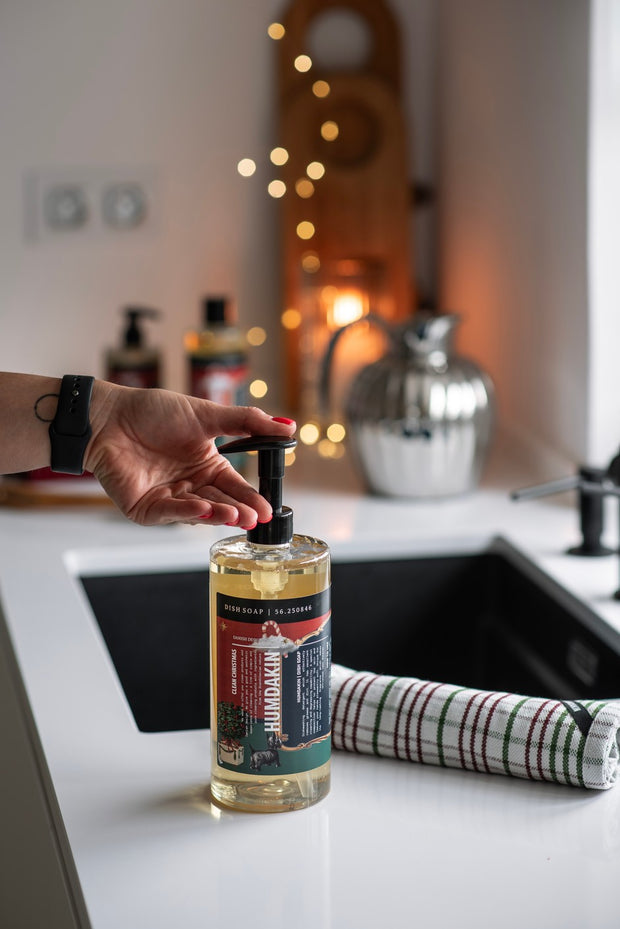 Humdakin Christmas Dish Soap - Clean Christmas