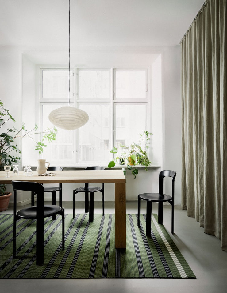 Fabula Living Fleur Rug Sample