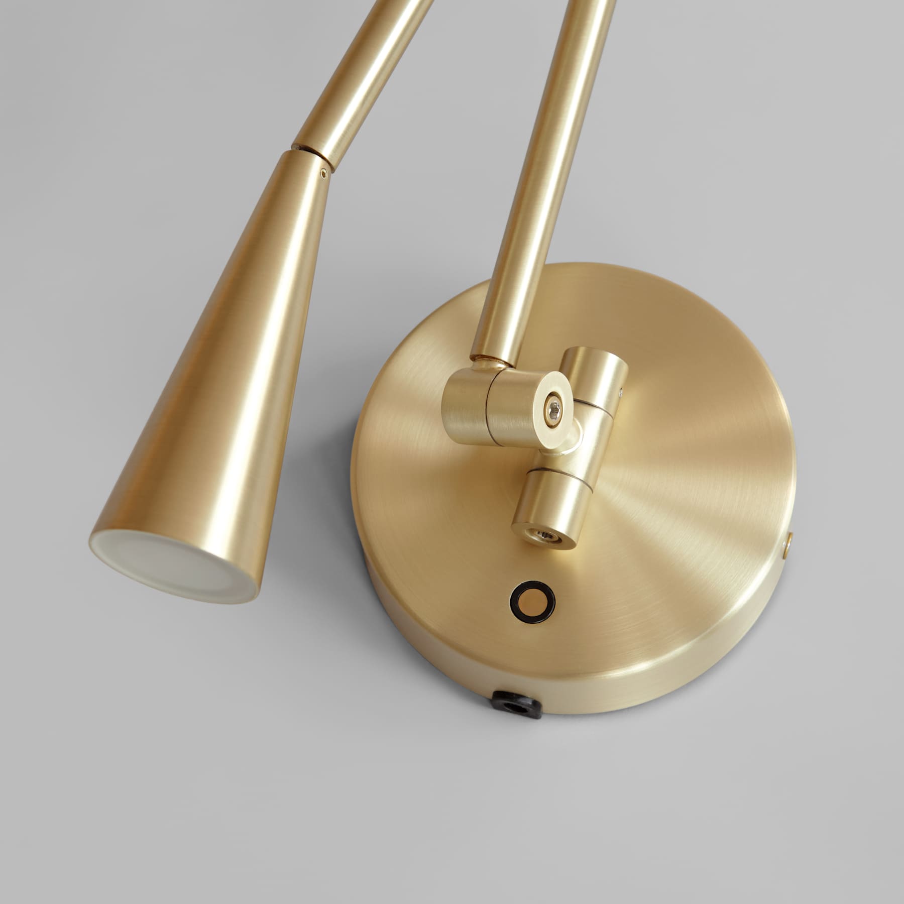 101 Copenhagen Snake Wall Lamp - Brass (UL N/A)