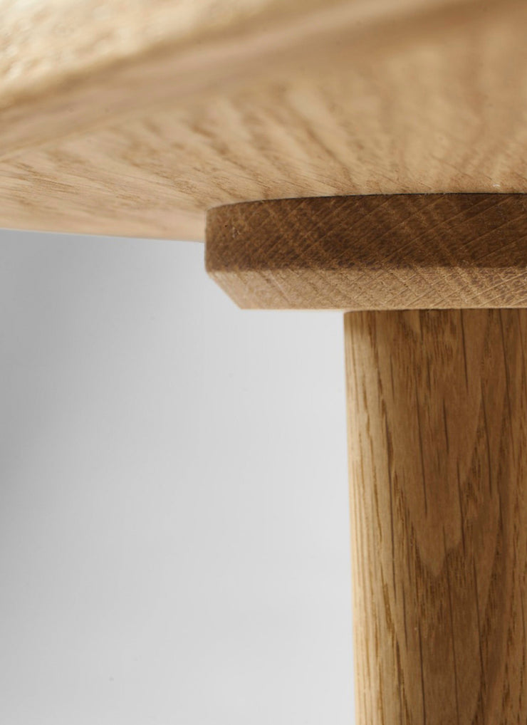 Aakjaer No. 55 Table