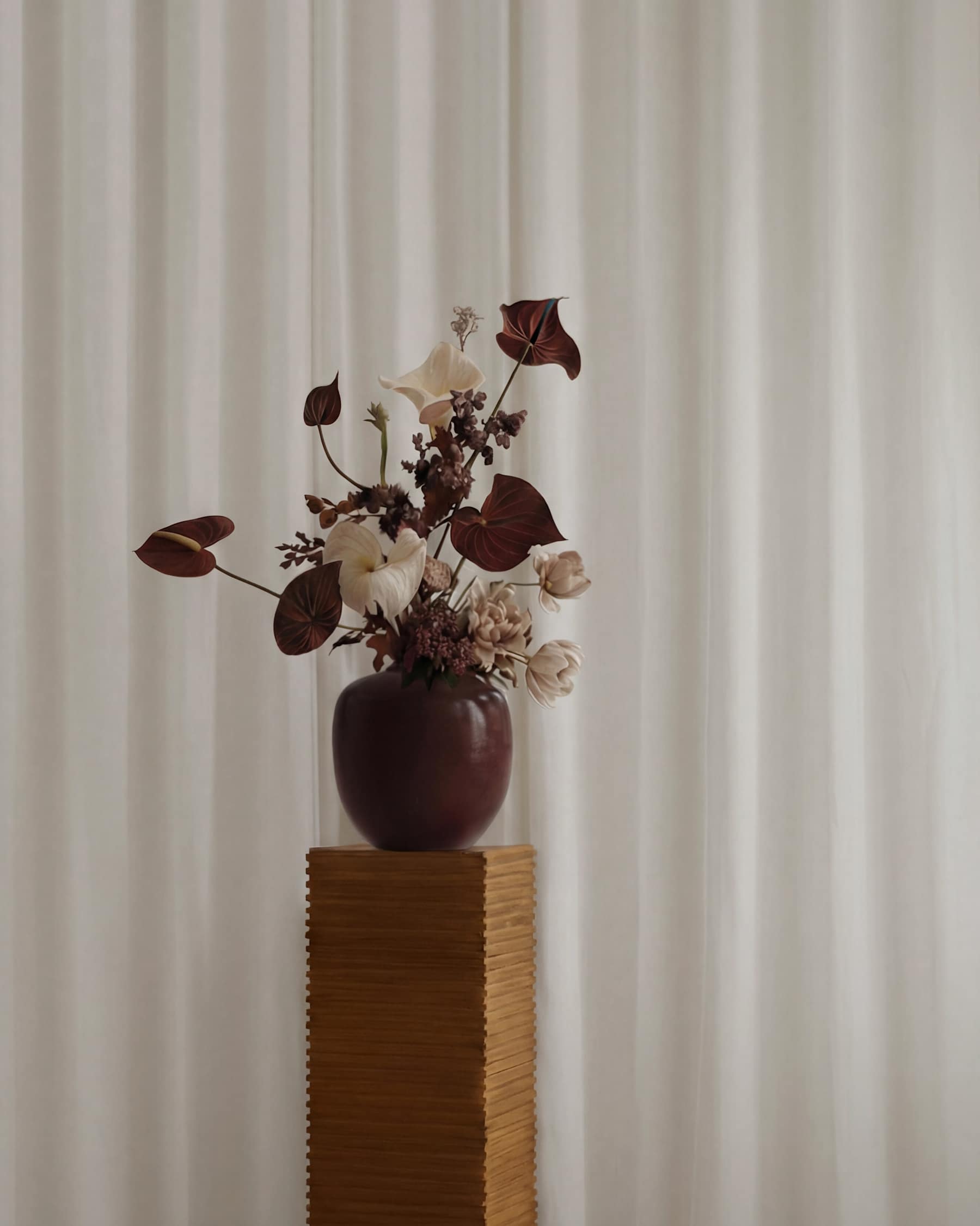 101 Copenhagen Sunao Vase, Mini - Maroon
