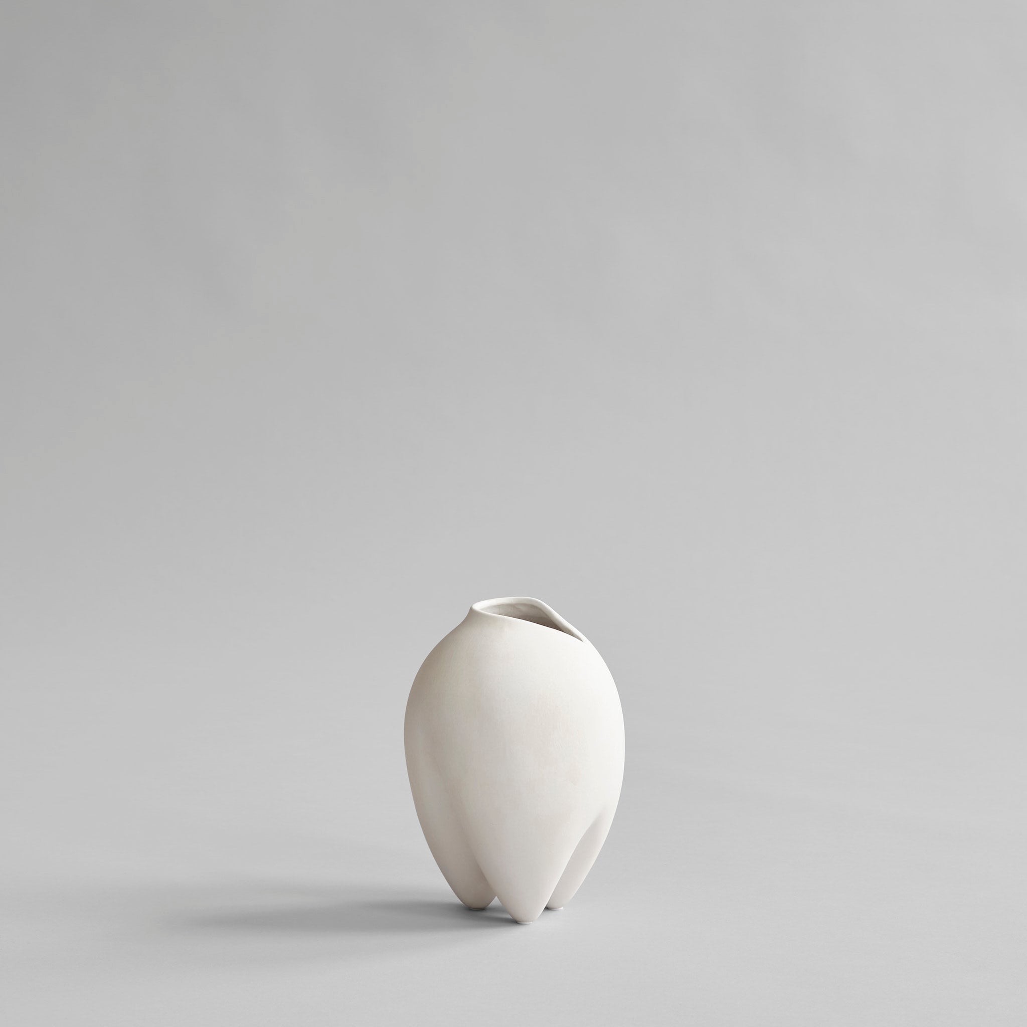Sumo Vase, Slim Petit - Bone White - 101 CPH