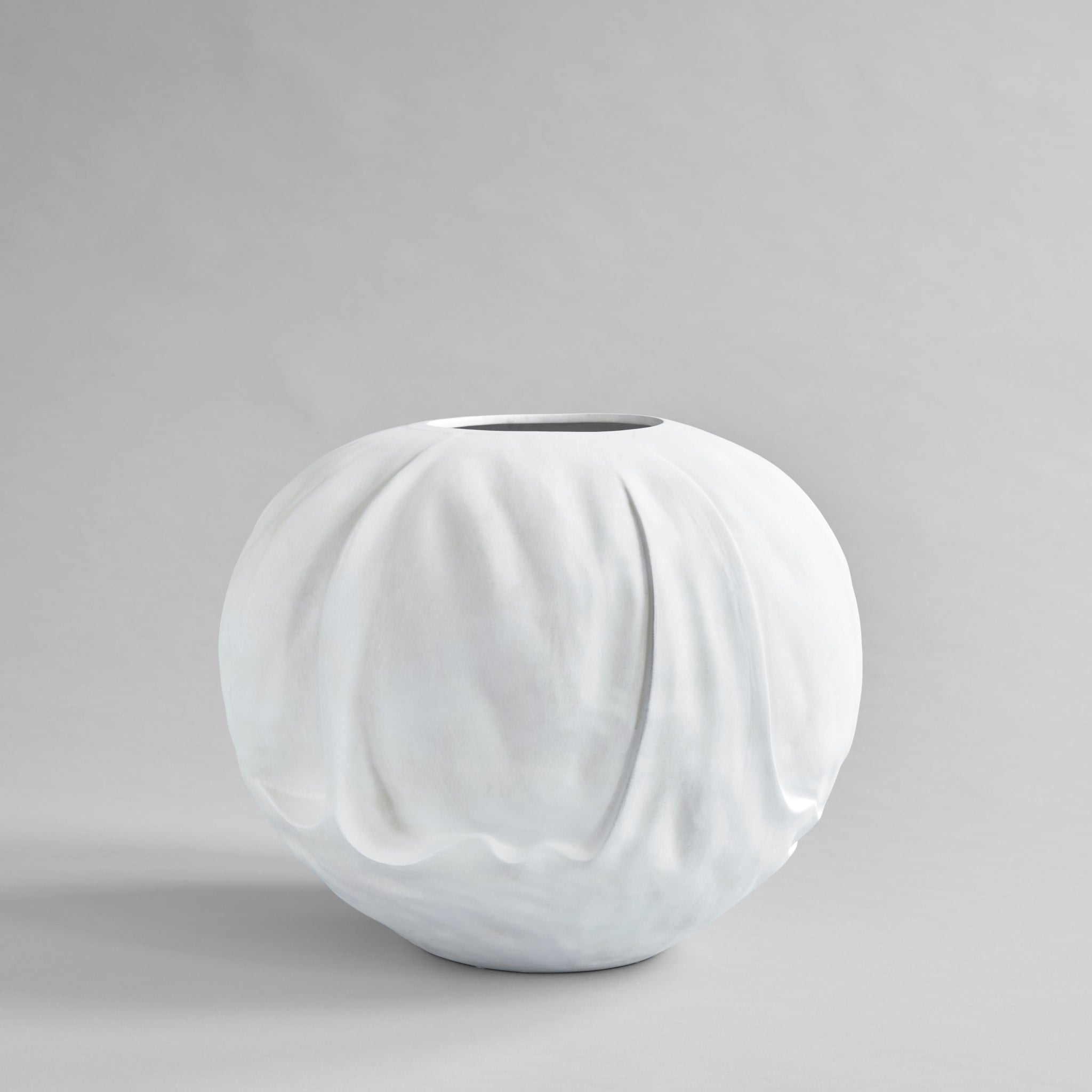 Orimono Vase, Big - Bone White - 101 CPH