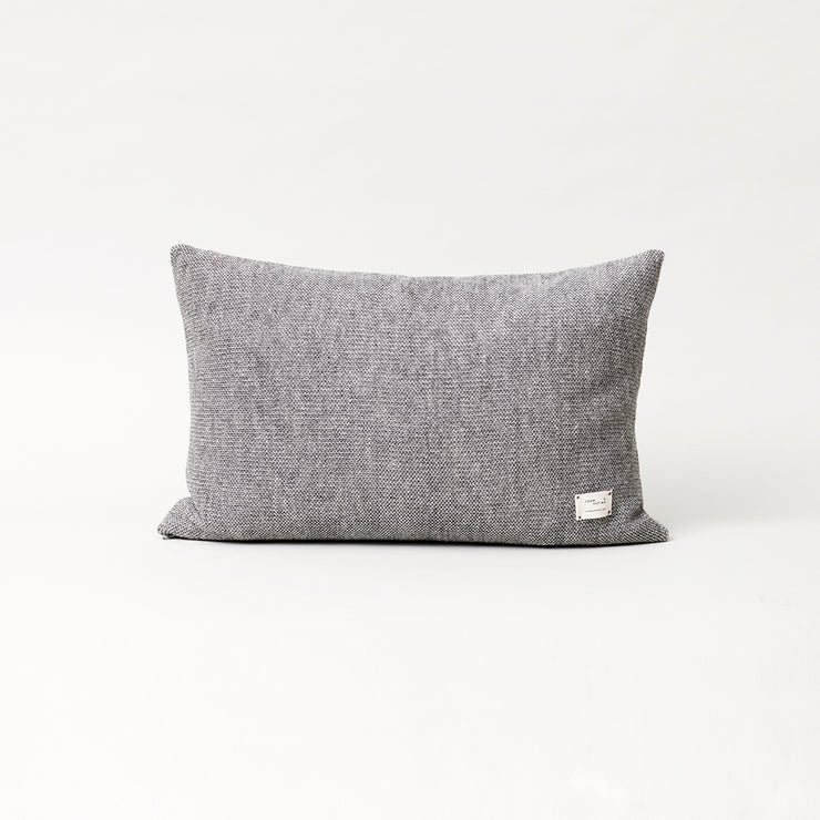 Form & Refine Aymara Pillow Moulinex