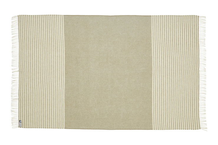 Silkeborg Uldspinderi Bogø Throw 140x240 cm Throw 0188 Light Green