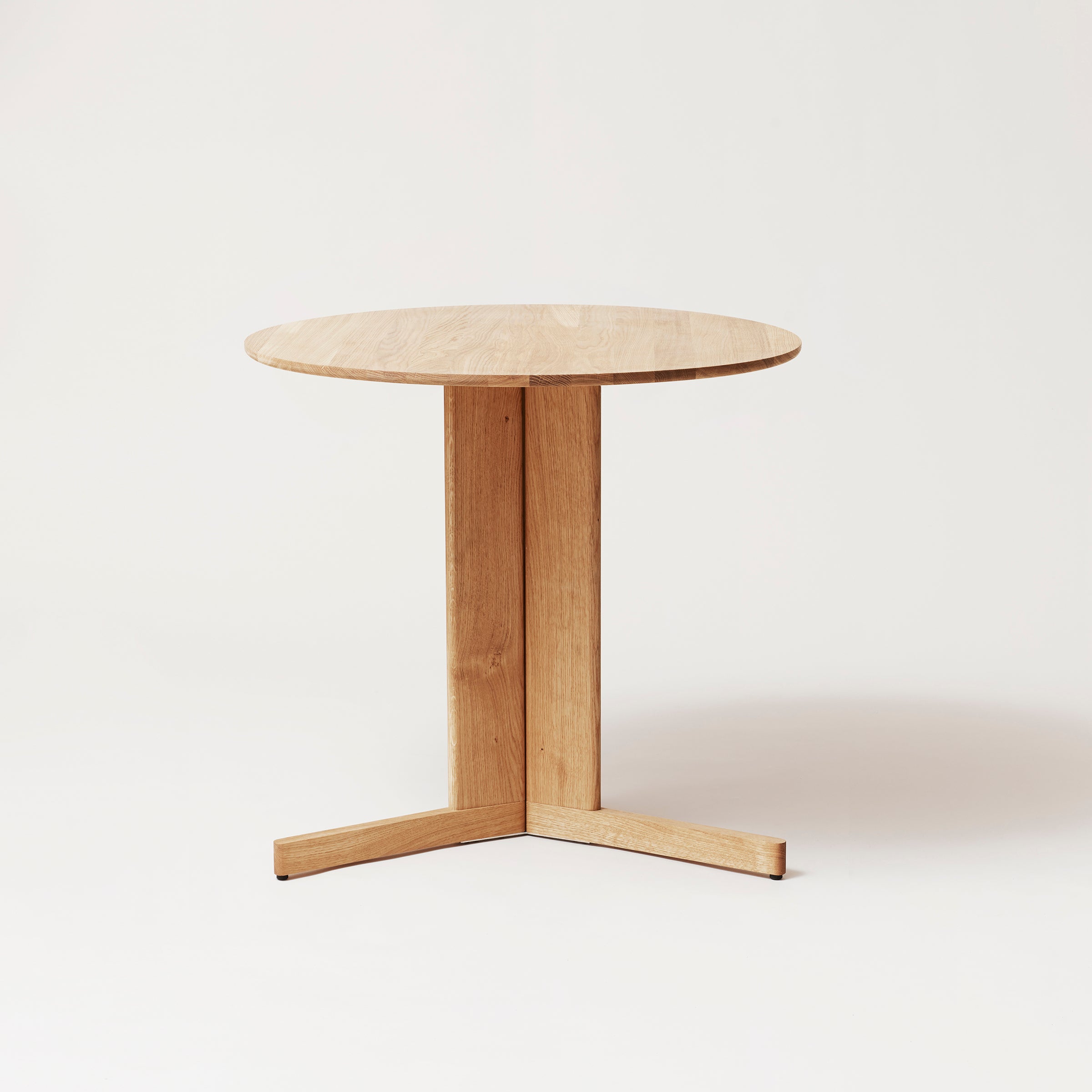 Form & Refine Trefoil Round Table, 3 Legs, White Oak