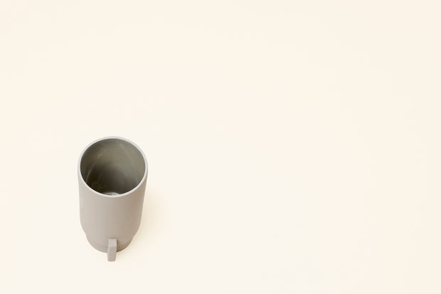 Form & Refine Alcoa Vase Large, Light Grey
