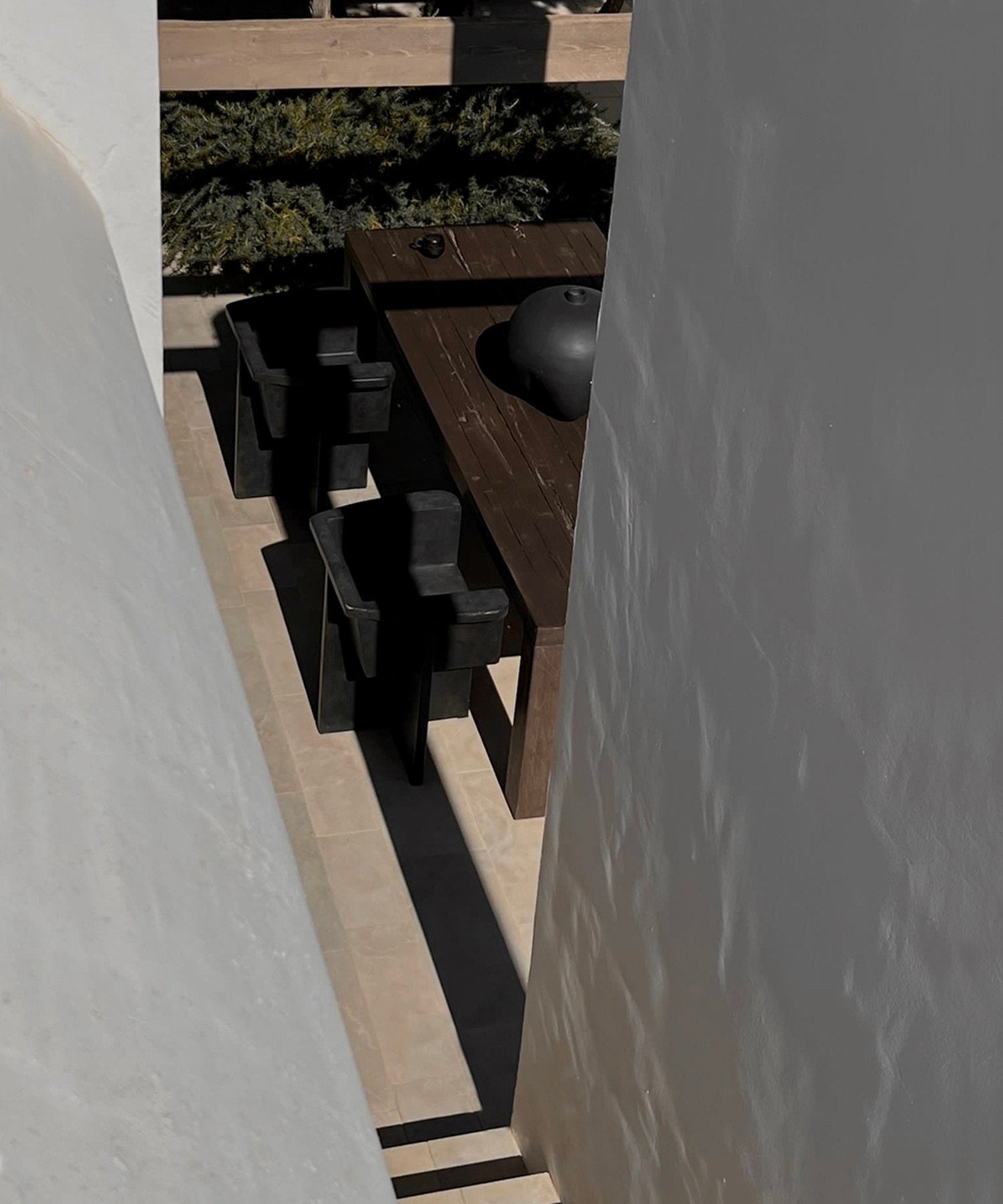 Brutus Dining Chair - Coffee - 101 CPH