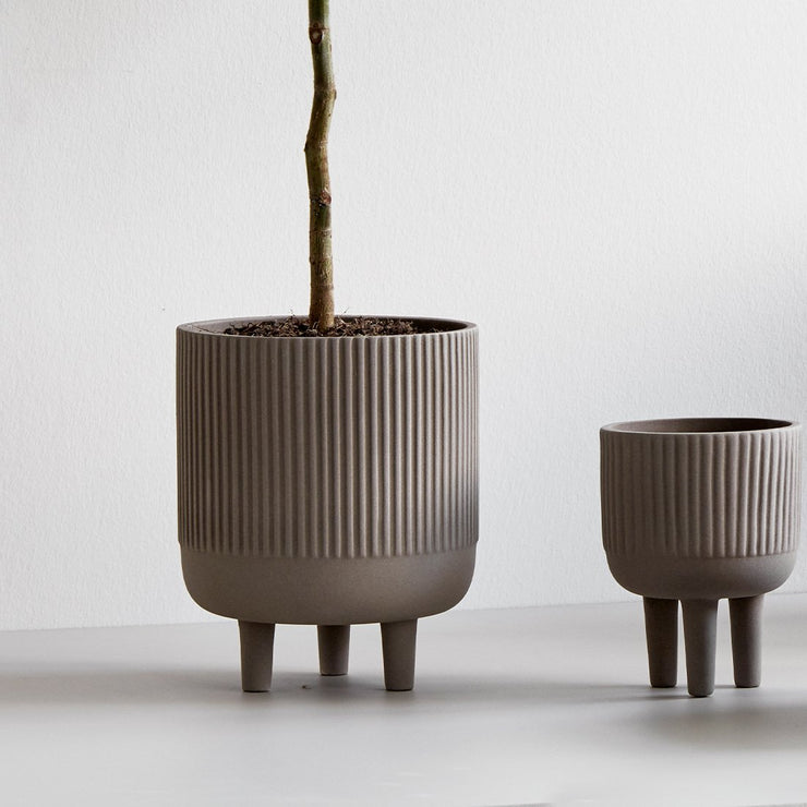 Grey terracotta bowl design in large and small 