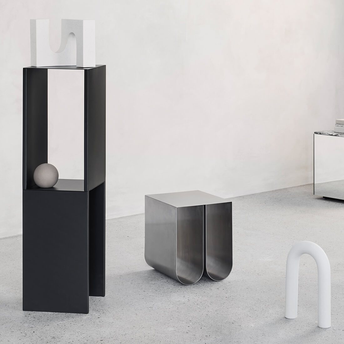 Curved Side Table | Stainless Steel | Side Tables | Furniture