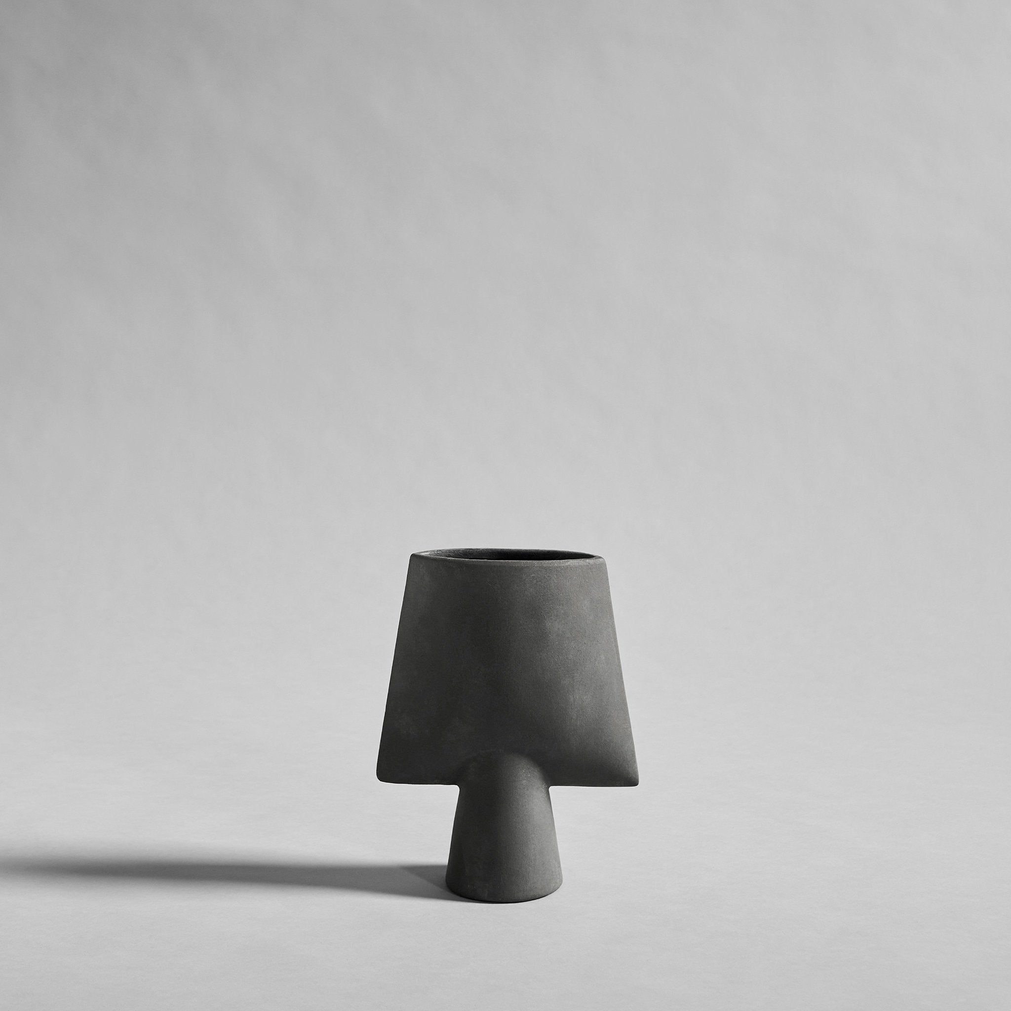 Sphere Vase Square, Mini - Dark Grey - 101 CPH