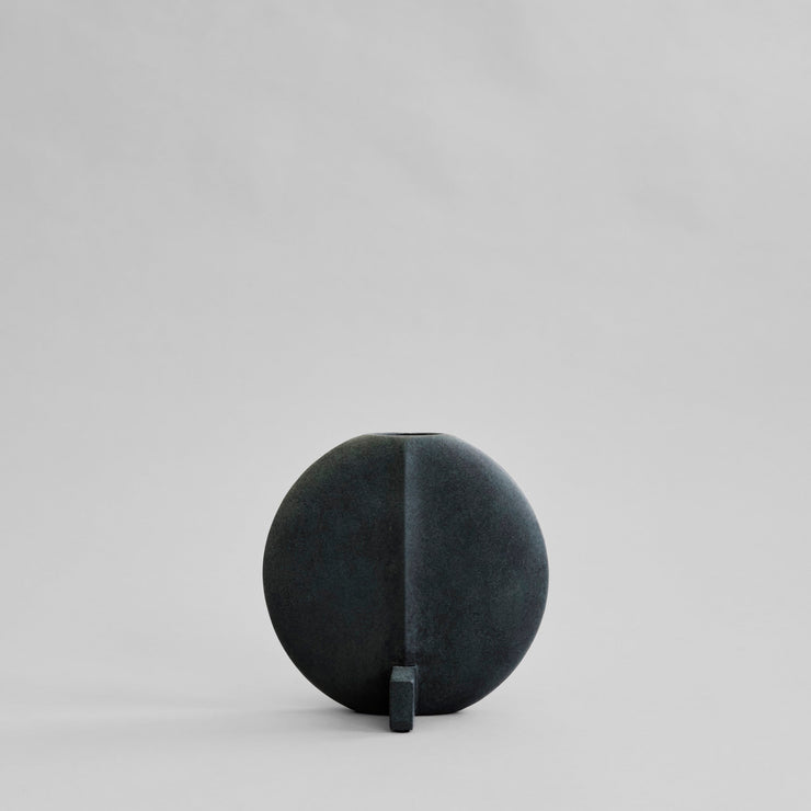 Guggenheim Vase, Petit - Black - 101 CPH