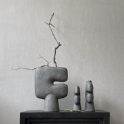 Tribal Vase, Medio - Dark Grey - 101 CPH