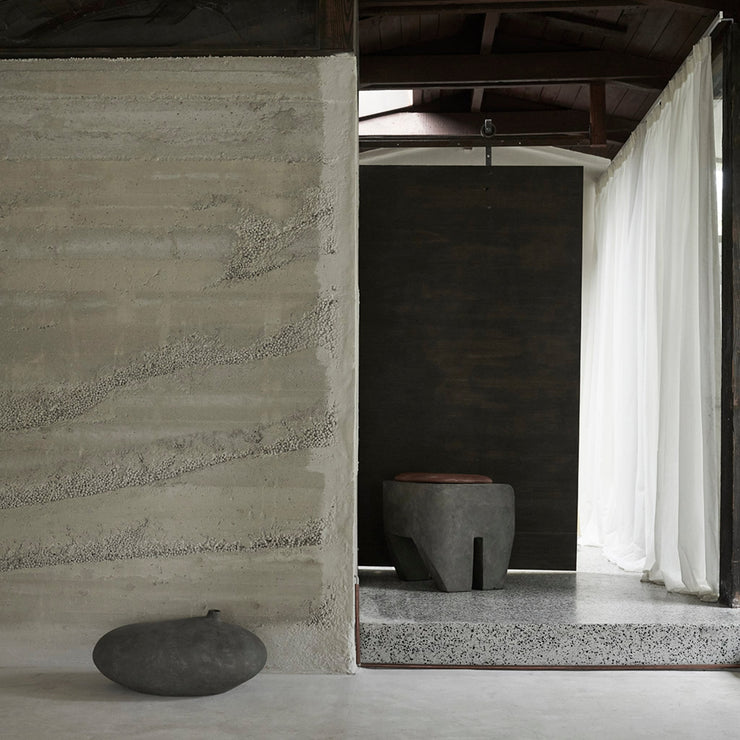 Sculpt Stool - Concrete - 101 CPH