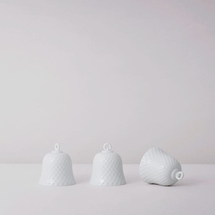 Lyngby-Rhombe-Decor-Bell-White